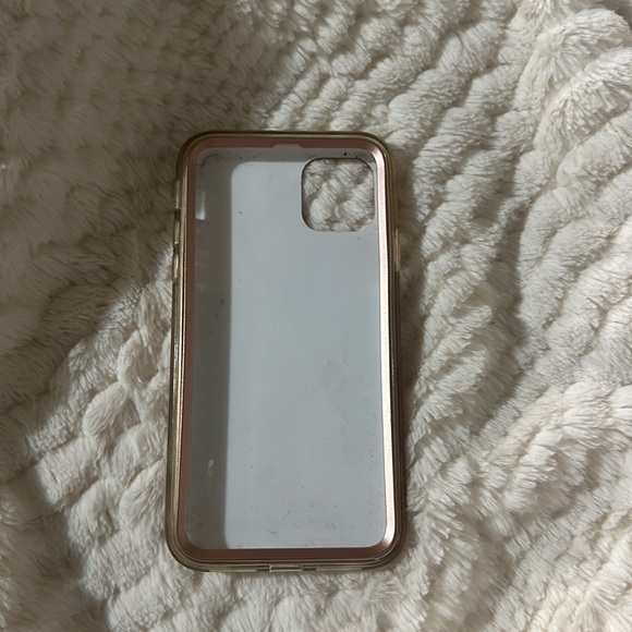 Iphone 11 pro max cosmo series case - Picture 3 of 3